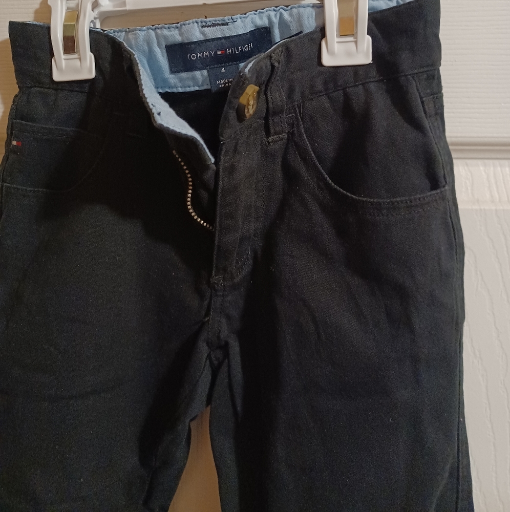 Tommy Hilfiger Size 4 Black